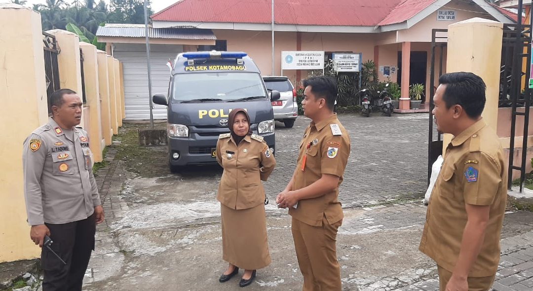 Koordinasi Keamanan Jelang Pilsang, Polsek Kotamobagu Jalin Silaturahmi Bersama Pemdes Moyag Todulan
